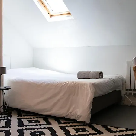 Apartment Terrace - Near Center - 4 Bedrooms