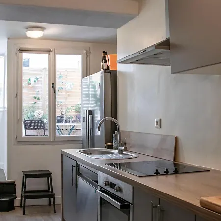Terrace - Near Center - 4 Bedrooms Реймс