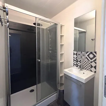 Terrace - Near Center - 4 Bedrooms Reims